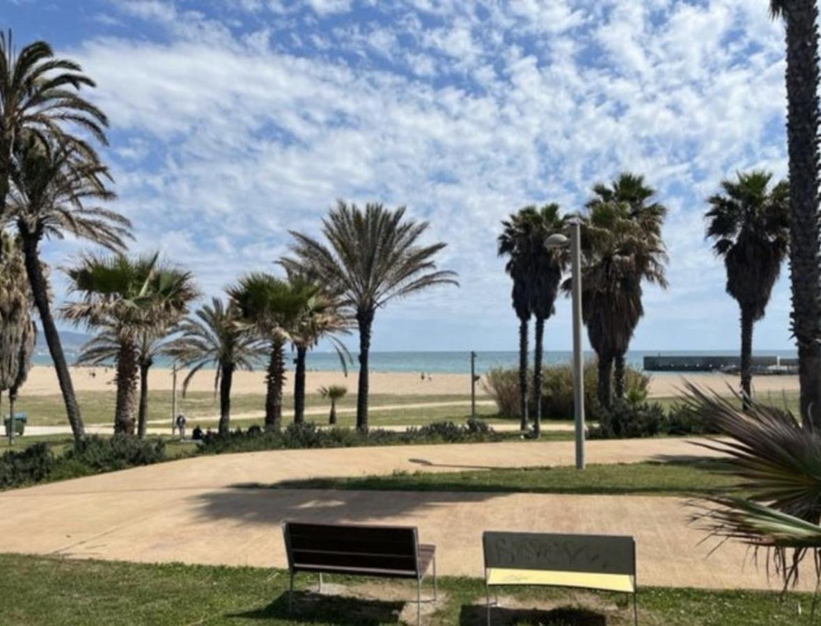 Beach & Culture Barcelona Port Forum Penthouse Apartment Sant Adria de Besos Bagian luar foto