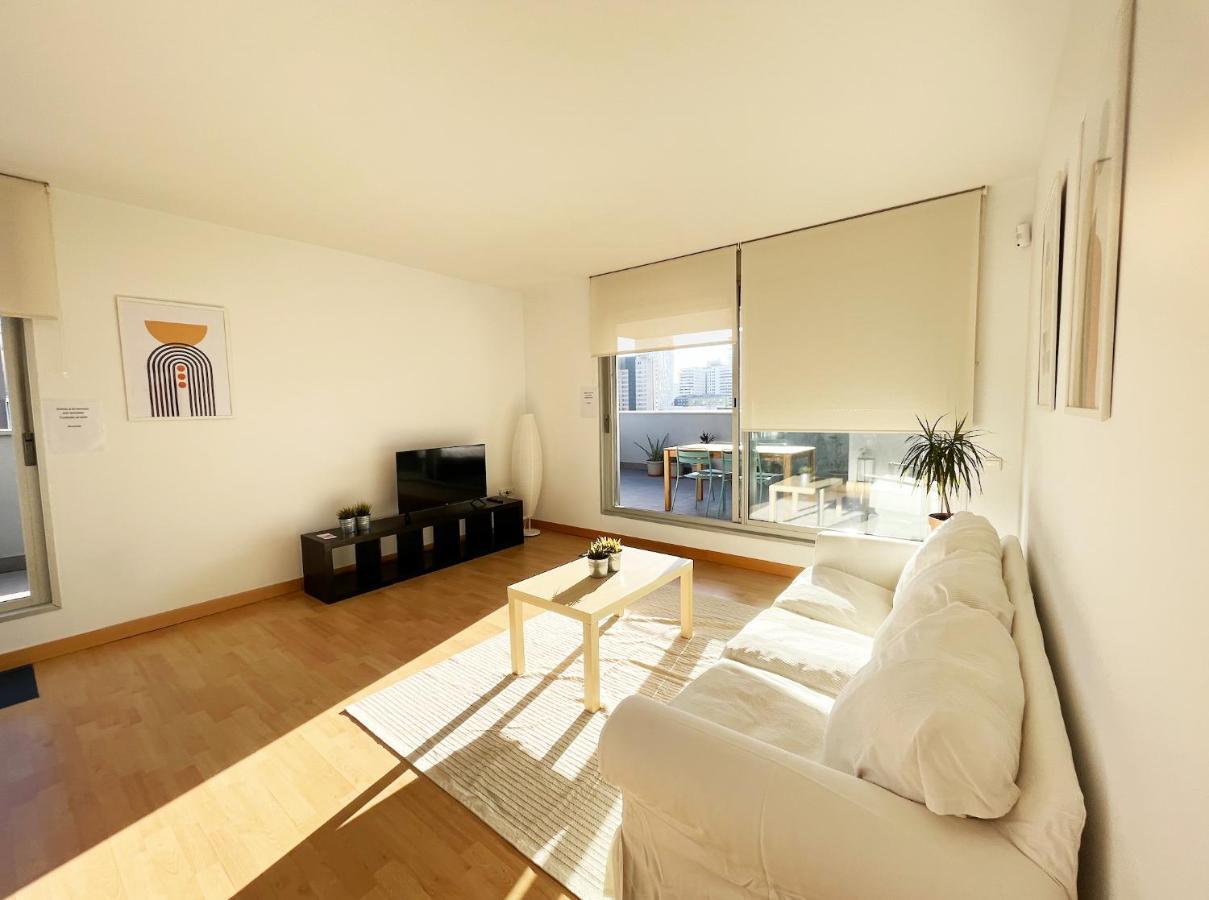 Beach & Culture Barcelona Port Forum Penthouse Apartment Sant Adria de Besos Bagian luar foto