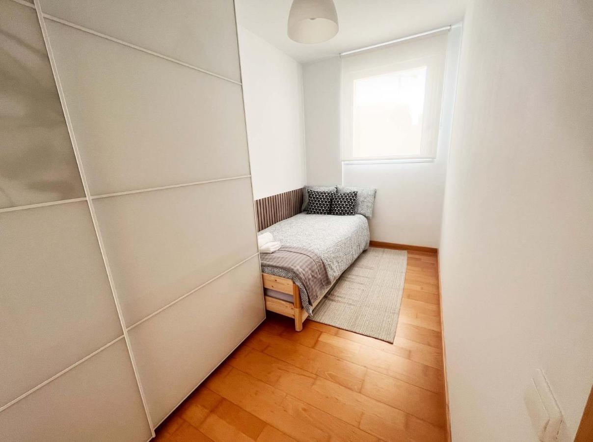 Beach & Culture Barcelona Port Forum Penthouse Apartment Sant Adria de Besos Bagian luar foto