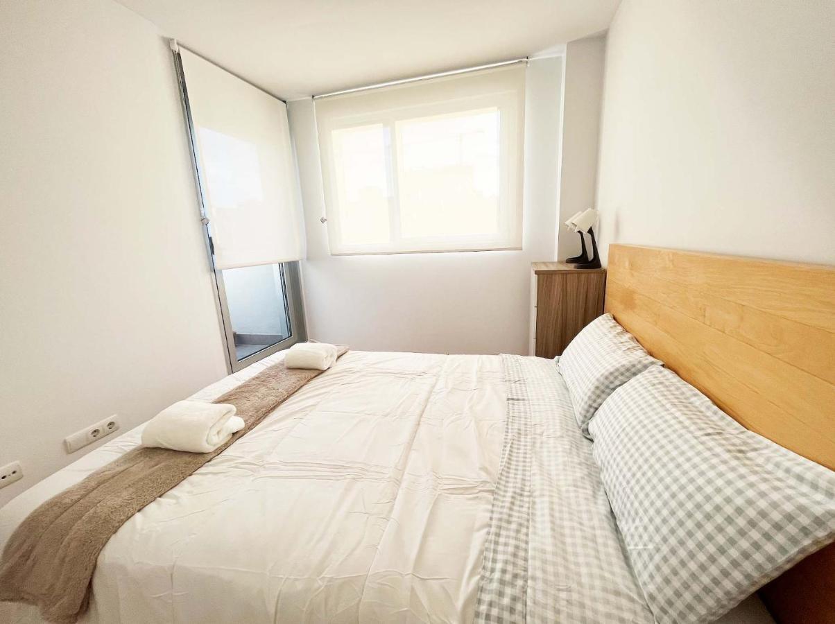 Beach & Culture Barcelona Port Forum Penthouse Apartment Sant Adria de Besos Bagian luar foto